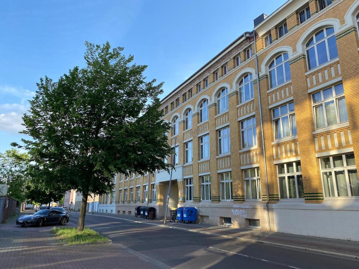 Stilvolles Loft Mit Kostenlosem Fahrrad Magdeburg Exterior photo